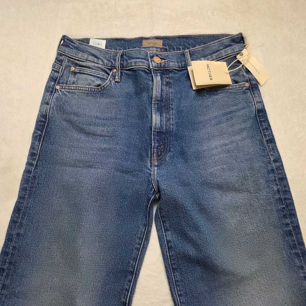 New 30 MOTHER x Anthropologie The Kick It high-rise jeans in Tequila Sunrise - Picture 5 of 12